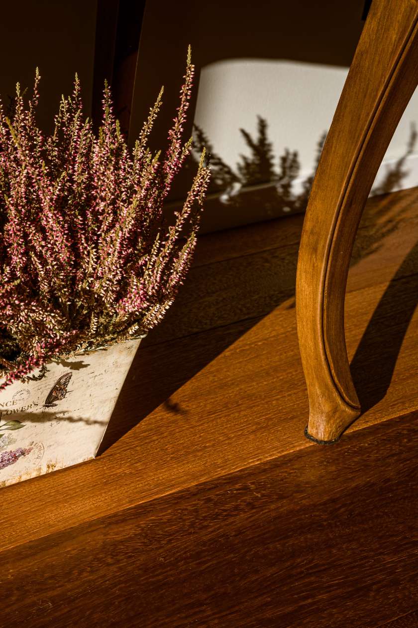 via Castellaccio-Canessa Home, parquet e interior solutions, resina, porte da interno, Genova